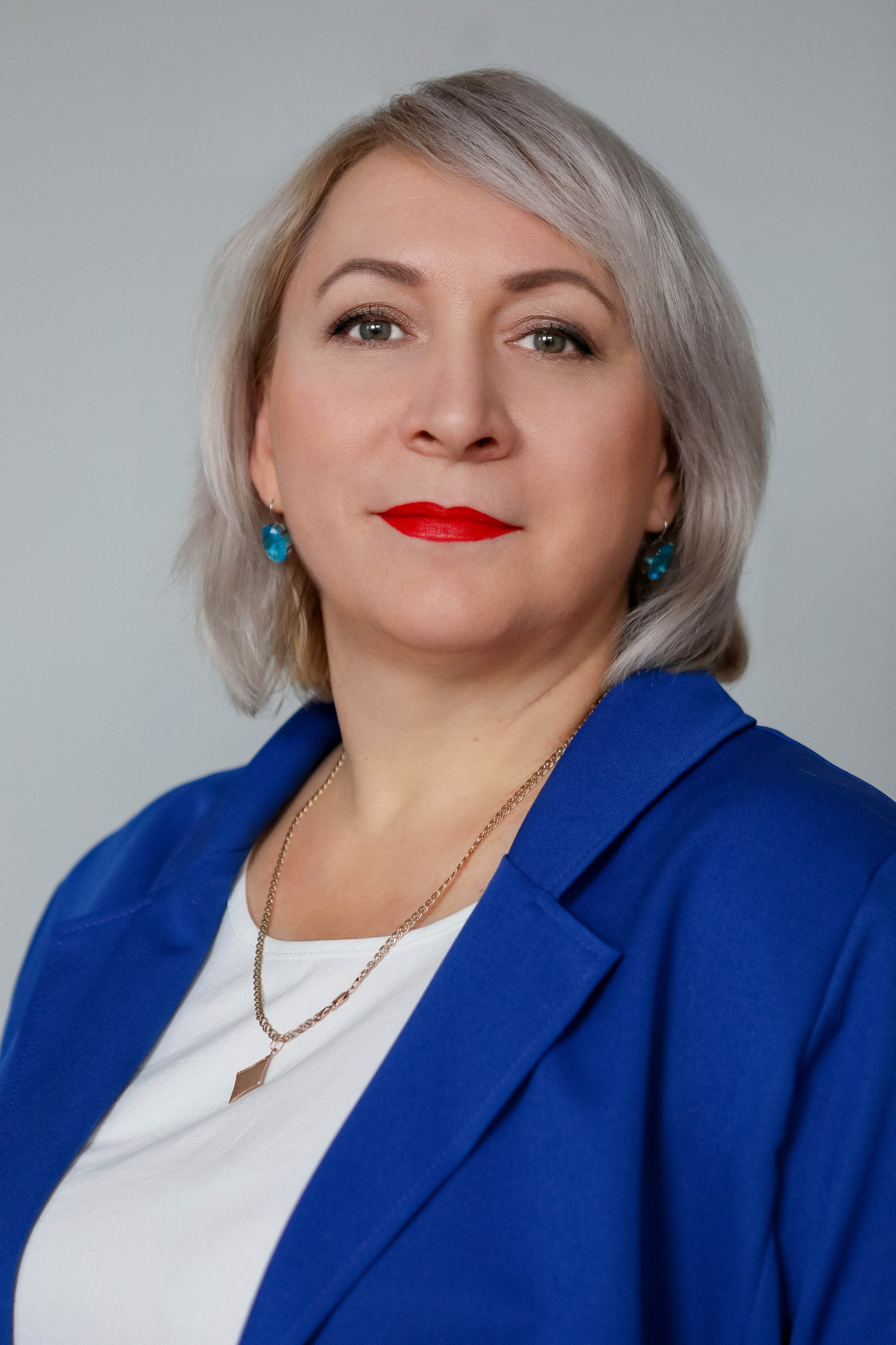 Ткачева Оксана Николаевна.